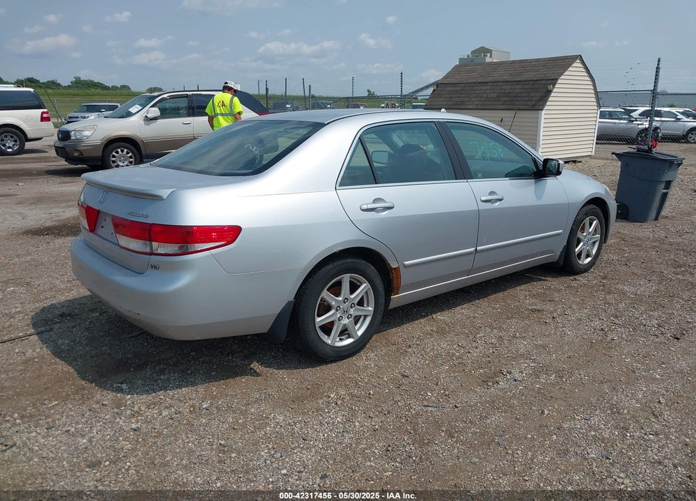 2003 HONDA ACCORD 3.0 EX VIN: 1HGCM665X3A089101