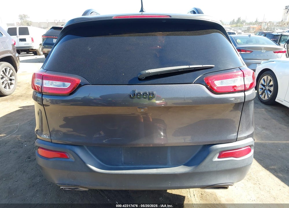 2018 JEEP CHEROKEE VIN: 1C4PJLCX2JD527909