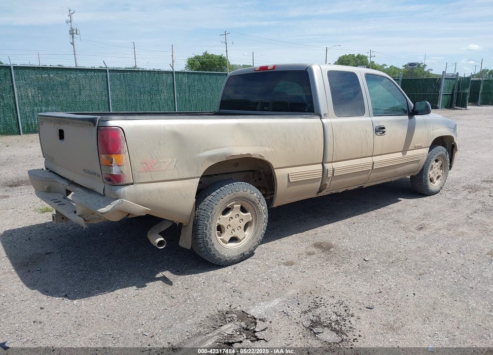 2000 CHEVROLET SILVERADO 1500 LS VIN: 1GCEK19TXYZ251022