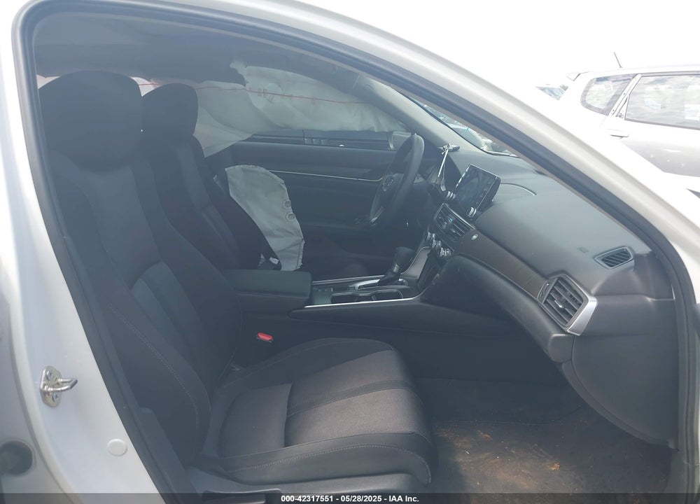 2018 HONDA ACCORD EX VIN: 1HGCV1F47JA145581