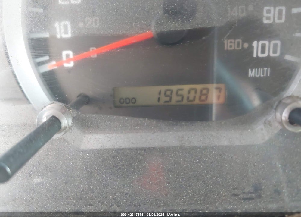 2013 ISUZU COMMERCIAL VAN VIN: JALB4T176D7W01855