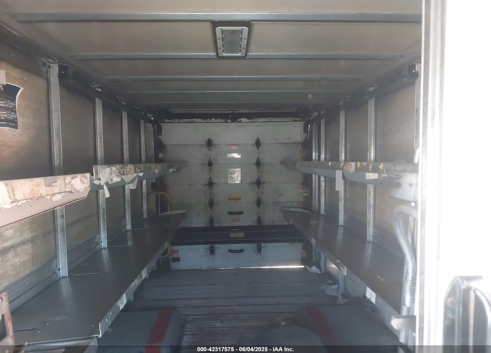 2013 ISUZU COMMERCIAL VAN VIN: JALB4T176D7W01855