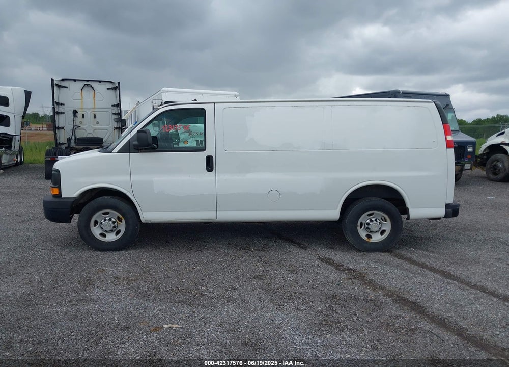 2011 CHEVROLET EXPRESS 2500 WORK VAN VIN: 1GCWGFCA5B1169828