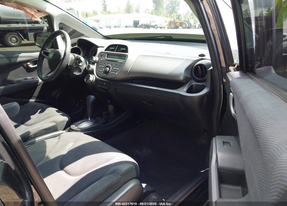 2009 HONDA FIT SPORT VIN: JHMGE88419S052078