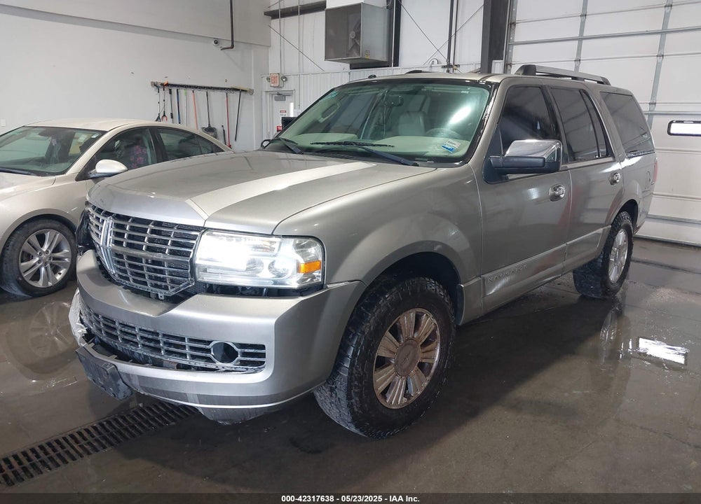 2008 LINCOLN NAVIGATOR VIN: 5LMFU28568LJ20804