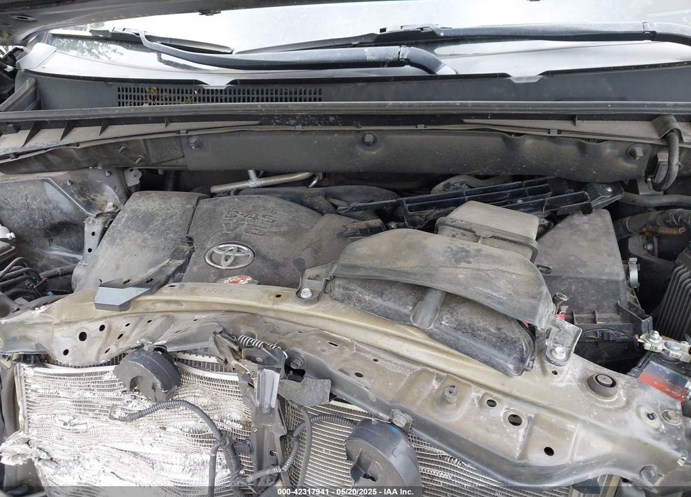 2019 TOYOTA HIGHLANDER VIN: 5TDKZRFH1KS341598