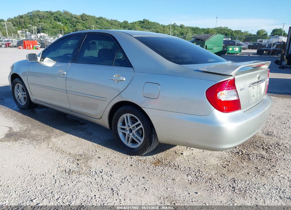 2004 TOYOTA CAMRY LE VIN: 4T1BE32K74U837879