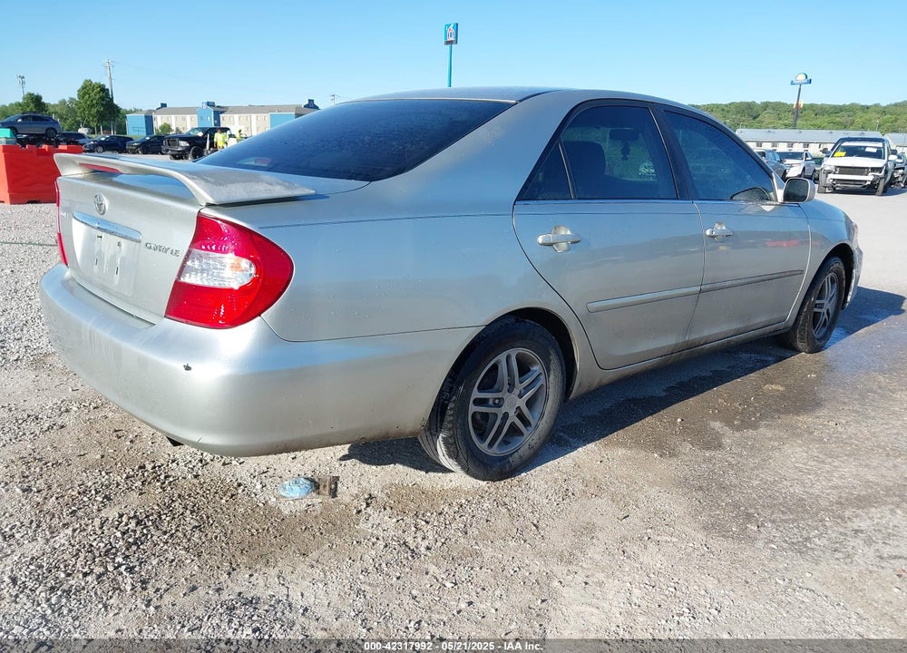2004 TOYOTA CAMRY LE VIN: 4T1BE32K74U837879
