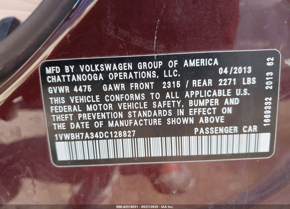 2013 VOLKSWAGEN PASSAT VIN: 1VWBH7A34DC128827
