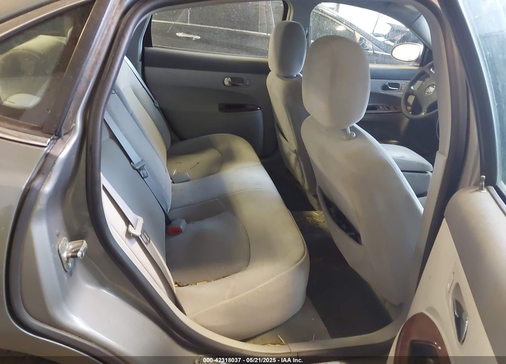 2007 BUICK LACROSSE CX VIN: 2G4WC582771117072