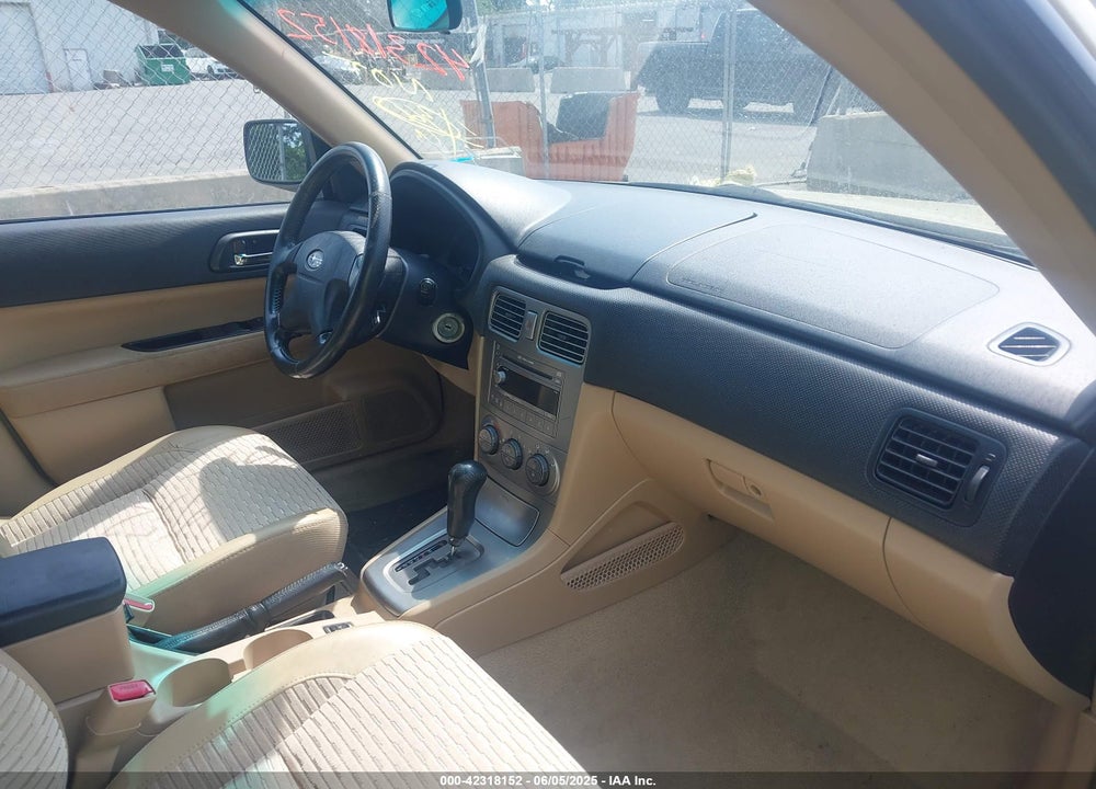 2004 SUBARU FORESTER 2.5XS VIN: JF1SG65624H754437