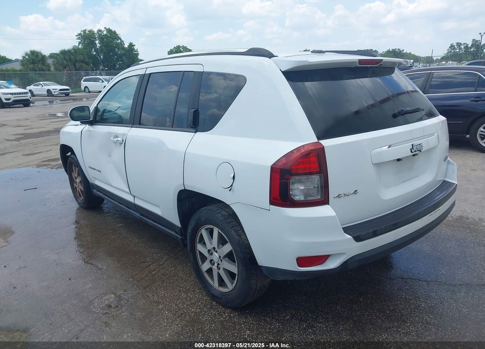 2014 JEEP COMPASS LATITUDE VIN: 1C4NJDEB3ED549681