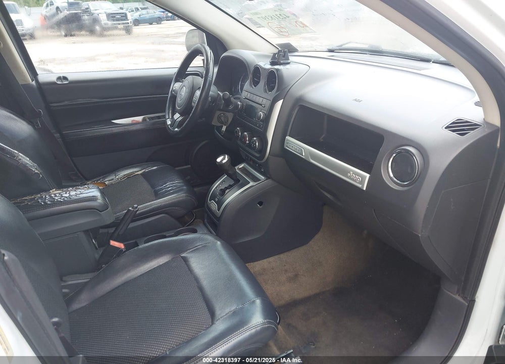 2014 JEEP COMPASS LATITUDE VIN: 1C4NJDEB3ED549681
