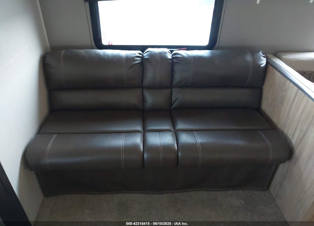 2019 COACHMEN 28.1SE FREEDOM EXPRE VIN: 5ZT2FETB1KW006745