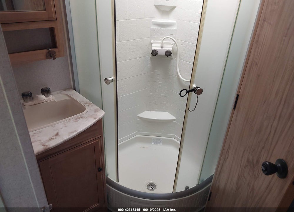 2019 COACHMEN 28.1SE FREEDOM EXPRE VIN: 5ZT2FETB1KW006745