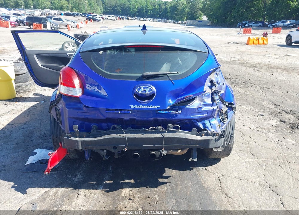 2013 HYUNDAI VELOSTER VIN: KMHTC6ADXDU134632