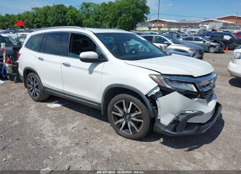 2020 HONDA PILOT 2WD TOURING 7 PASSENGER VIN: 5FNYF5H69LB000835
