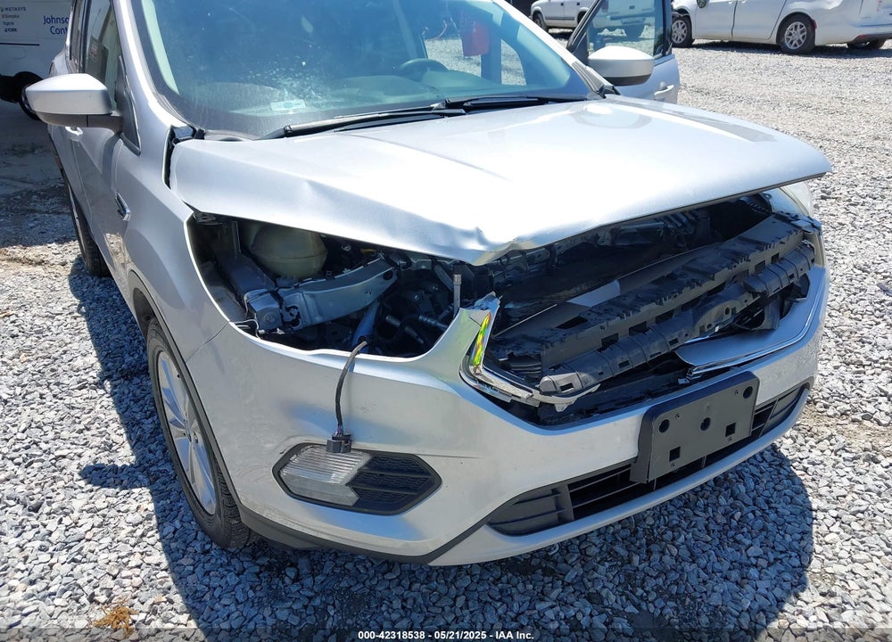 2018 FORD ESCAPE VIN: 1FMCU0GD6JUB35242