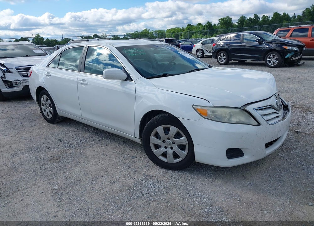 2011 TOYOTA CAMRY LE VIN: 4T1BF3EK9BU664789