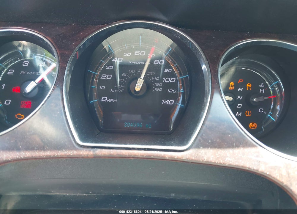 2012 FORD TAURUS VIN: 1FAHP2EW0CG130837
