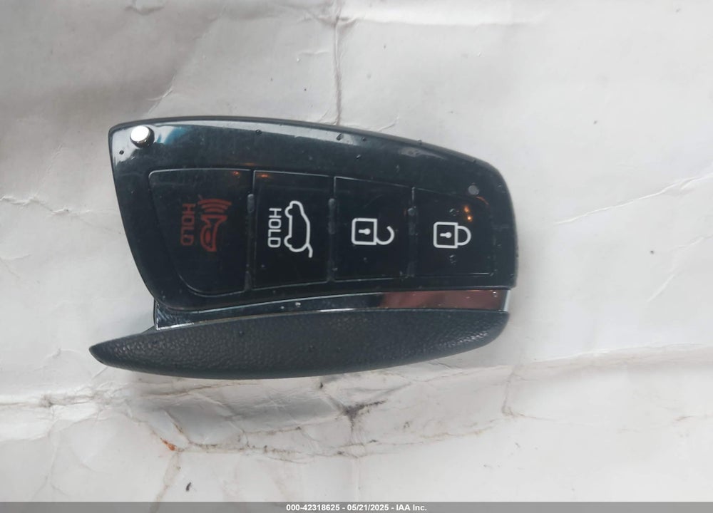 2019 HYUNDAI SANTA FE XL VIN: KM8SNDHFXKU307497