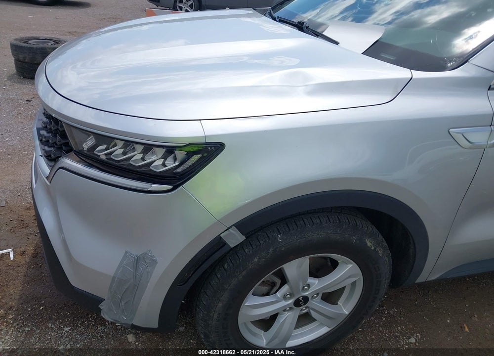 2022 KIA SORENTO LX VIN: 5XYRG4LC0NG105980