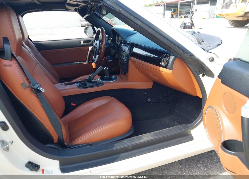 2007 MAZDA MX-5 MIATA VIN: JM1NC25F470127186