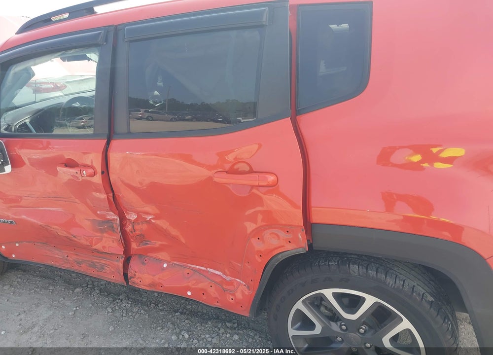 2018 JEEP RENEGADE LATITUDE FWD VIN: ZACCJABBXJPJ67201