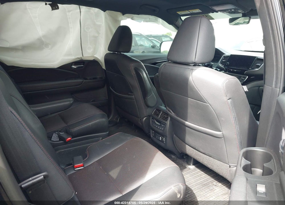 2021 HONDA PILOT VIN: 5FNYF6H72MB057393