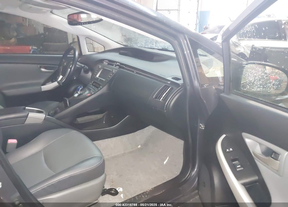 2013 TOYOTA PRIUS VIN: JTDKN3DU5D1646689