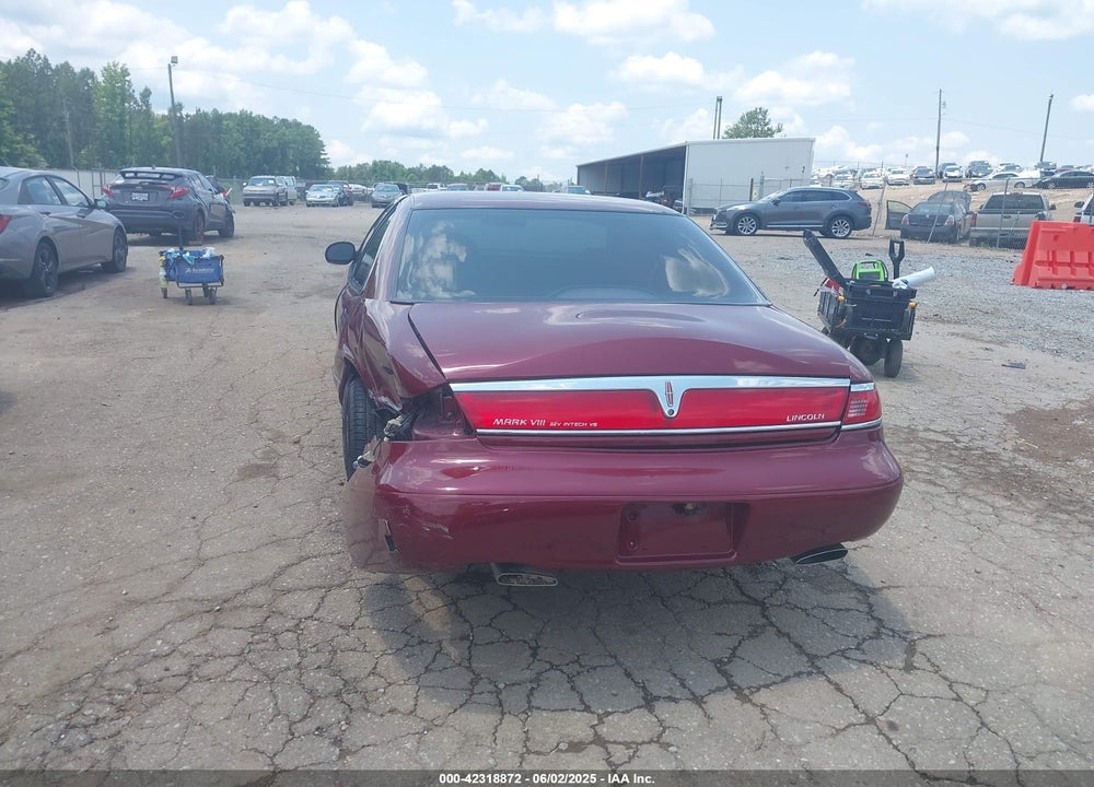 1997 LINCOLN MARK VIII VIN: 1LNLM91V8VY723745