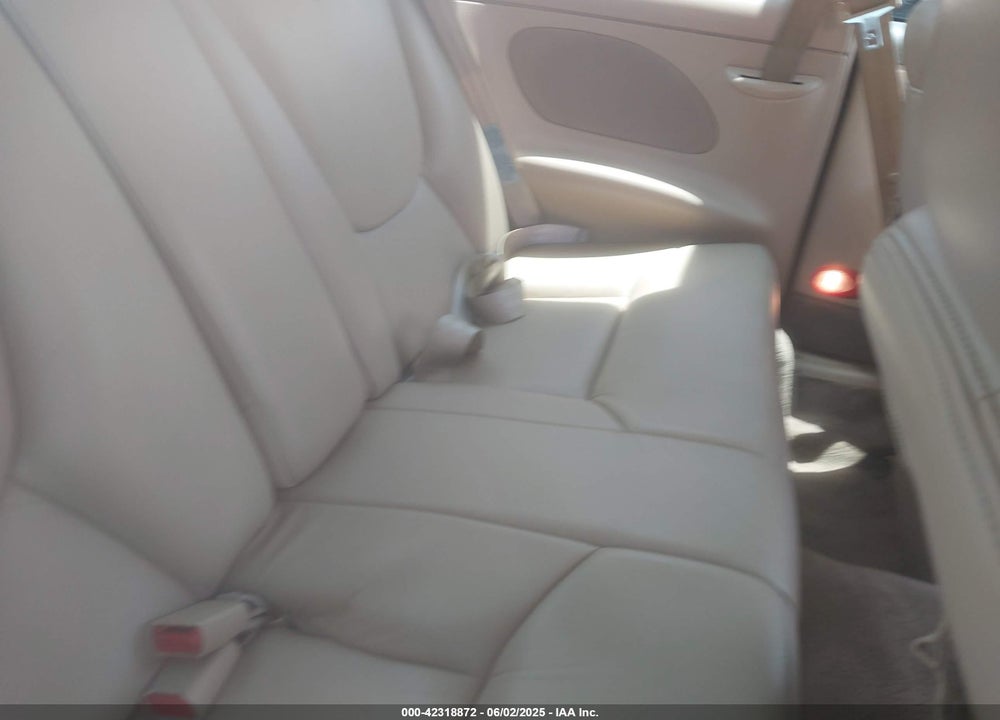 1997 LINCOLN MARK VIII VIN: 1LNLM91V8VY723745
