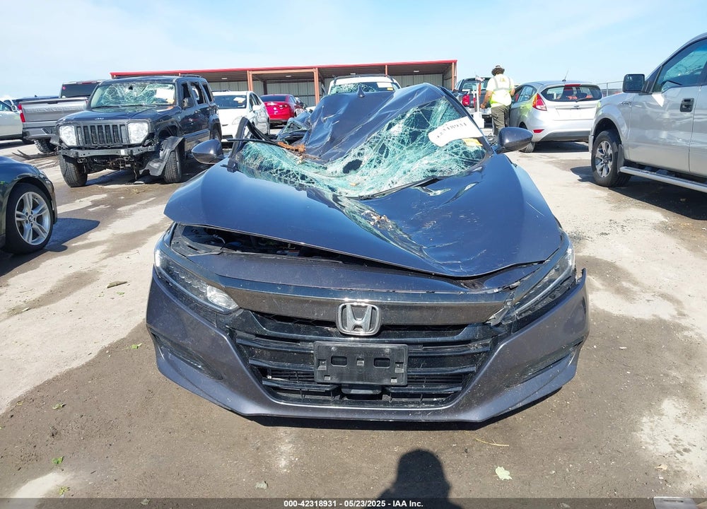 2019 HONDA ACCORD VIN: 1HGCV1E3XKA166905