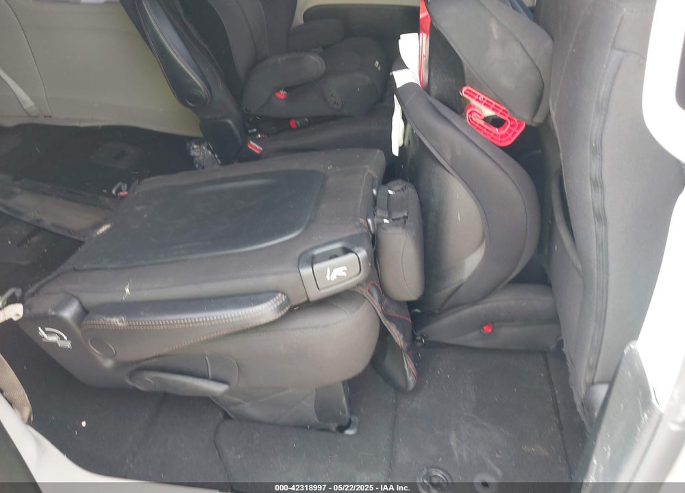 2017 CHRYSLER PACIFICA LX VIN: 2C4RC1CG1HR765023