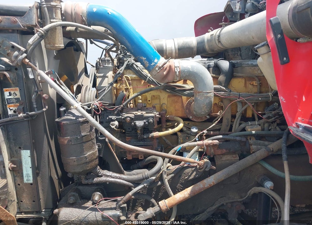 2001 KENWORTH T800 T800 VIN: 1NKDLB0X81J865536