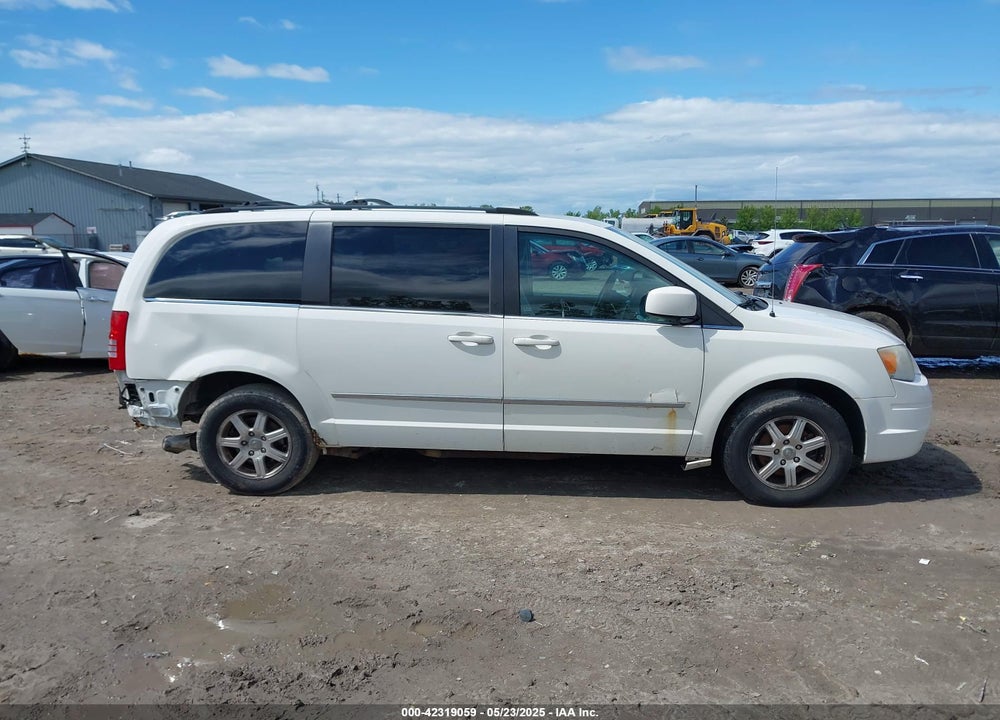 2009 CHRYSLER TOWN & COUNTRY TOURING VIN: 2A8HR54129R635760