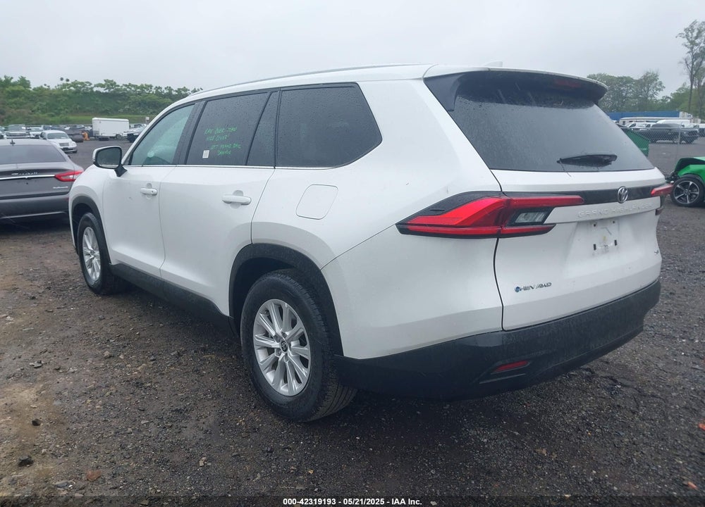 2024 TOYOTA GRAND HIGHLANDER VIN: 5TDACAB58RS003099