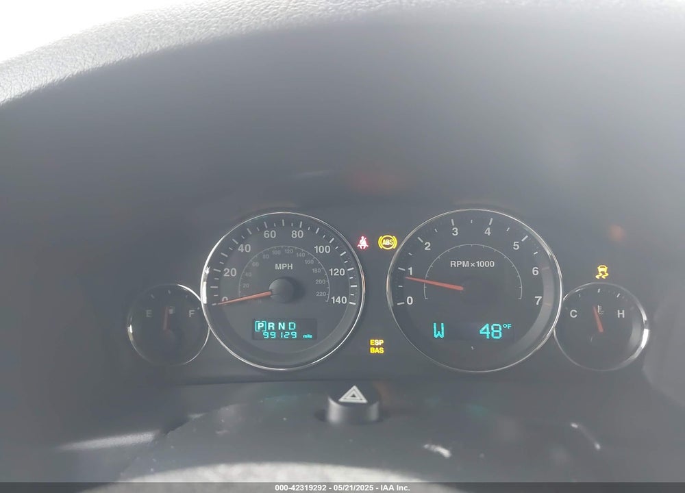 2007 JEEP COMMANDER VIN: 1J8HG48P17C632997