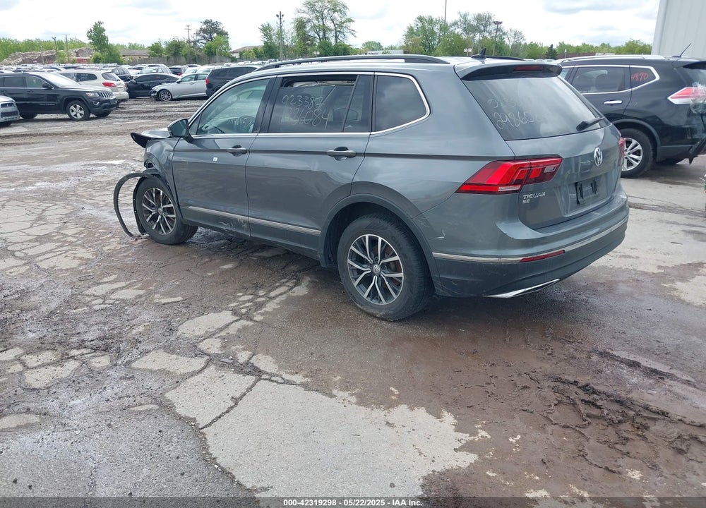 2020 VOLKSWAGEN TIGUAN VIN: 3VV2B7AX8LM044645