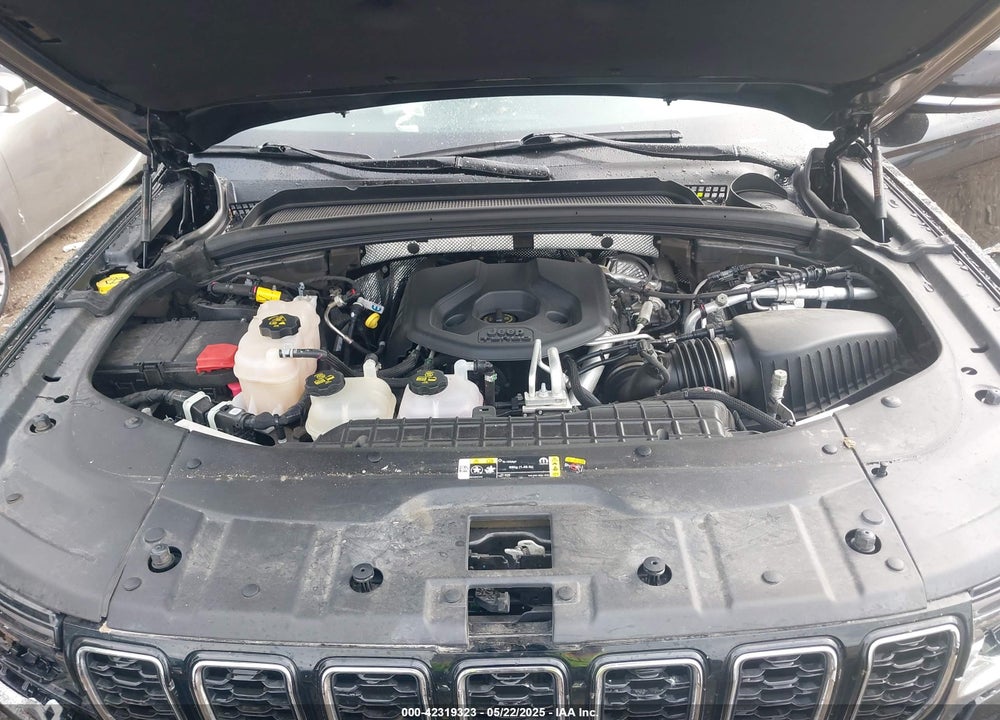 2022 JEEP GRAND CHEROKEE VIN: 1C4RJYB69N8715243