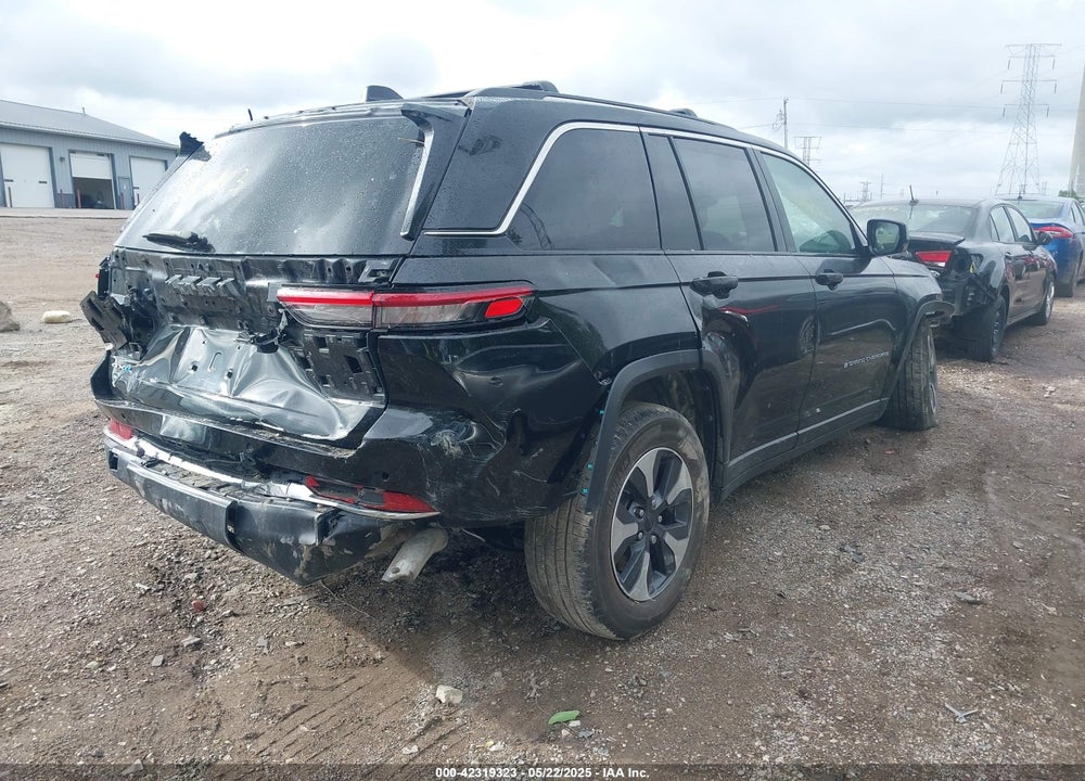 2022 JEEP GRAND CHEROKEE VIN: 1C4RJYB69N8715243