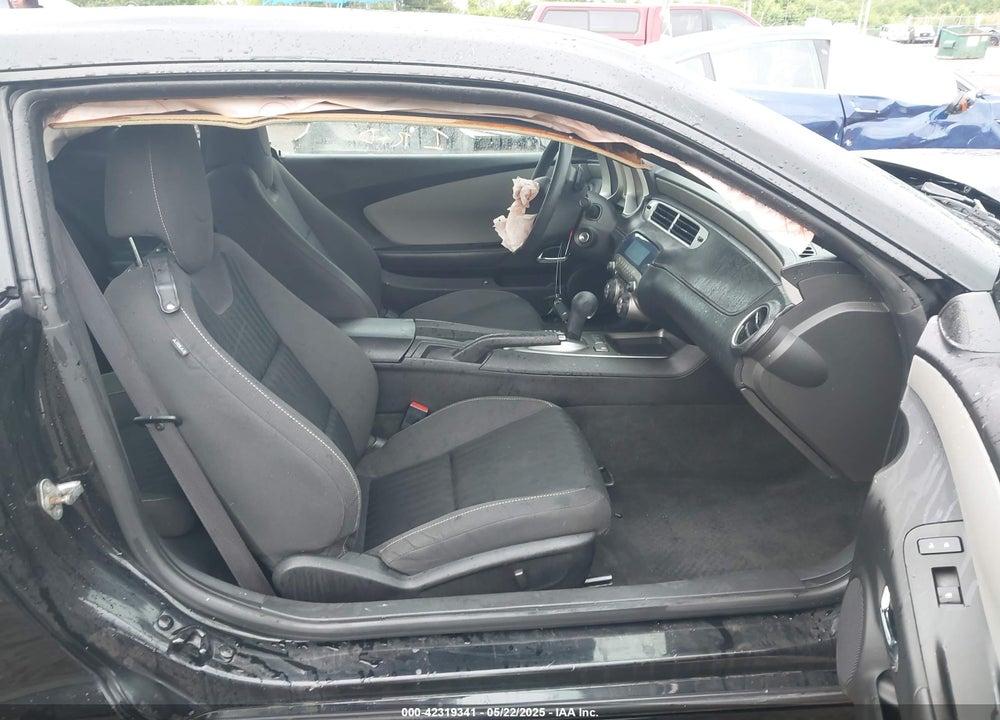 2015 CHEVROLET CAMARO 2LS VIN: 2G1FB1E31F9228979