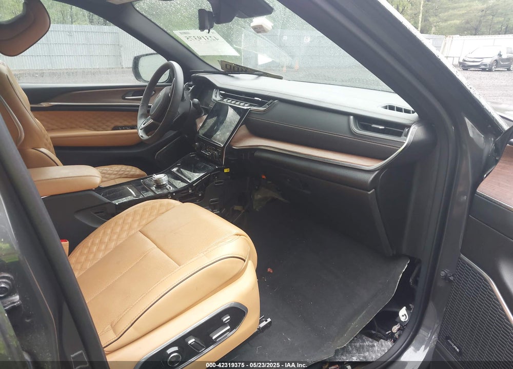 2022 JEEP GRAND CHEROKEE L VIN: 1C4RJKEG7N8584685