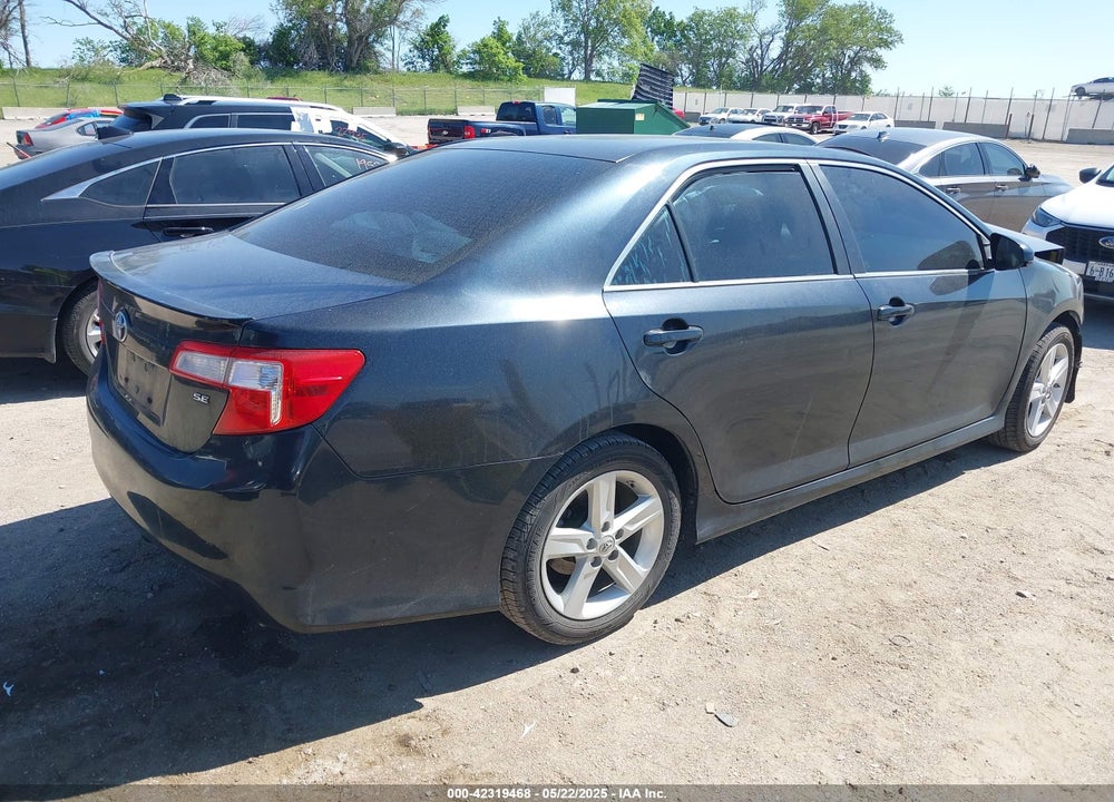 2014 TOYOTA CAMRY SE VIN: 4T1BF1FK7EU771332