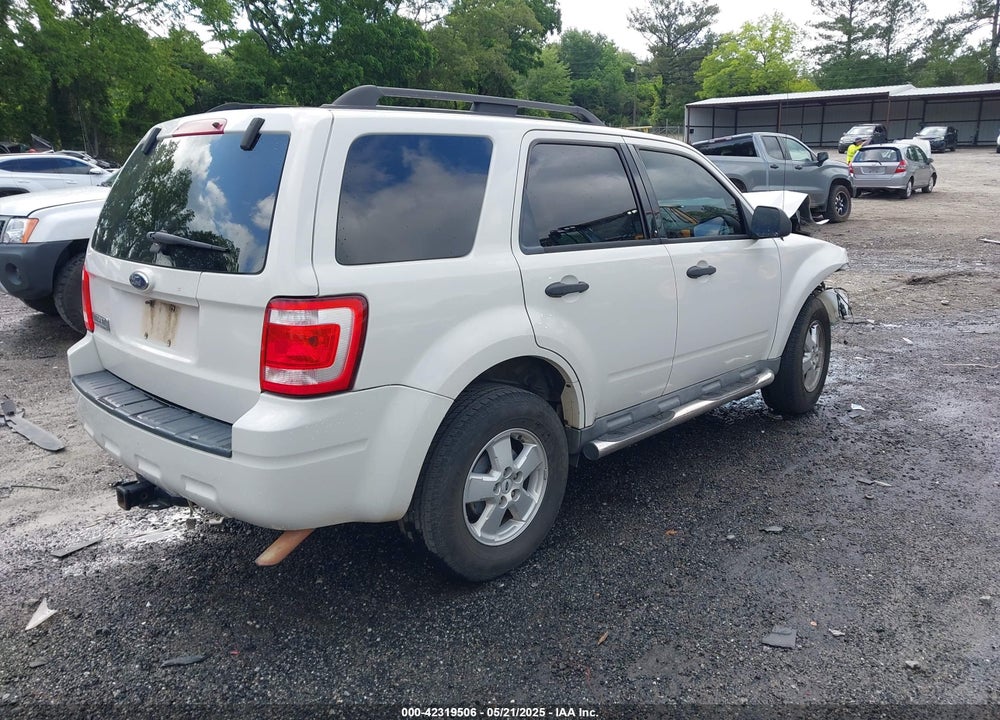 2009 FORD ESCAPE XLT VIN: 1FMCU03759KC03621