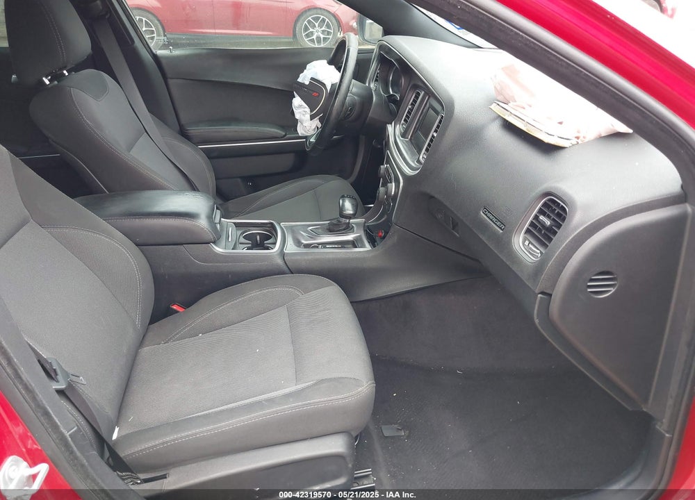 2017 DODGE CHARGER SE RWD VIN: 2C3CDXBG5HH581415