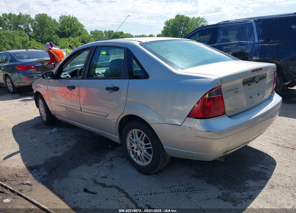 2007 FORD FOCUS VIN: 1FAFP34N47W188757