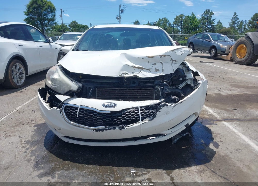 2016 KIA FORTE VIN: KNAFK4A64G5603669