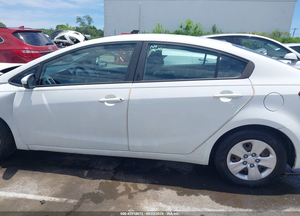 2016 KIA FORTE VIN: KNAFK4A64G5603669