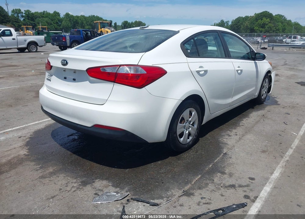 2016 KIA FORTE VIN: KNAFK4A64G5603669